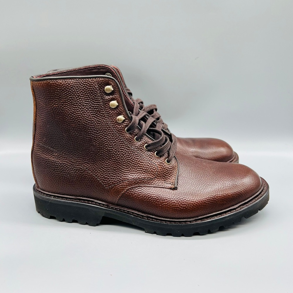 Allen Edmonds Boots Mens 9.5 Brown Pebble Grain Leather Higgins Mill Lug Sole